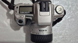 Minolta Dynax 505si + עדשה