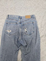 גינס PULL&BEAR