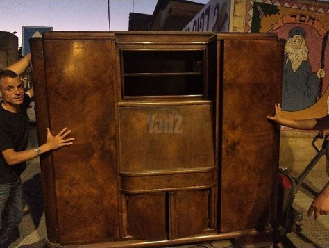 ארון עתיק