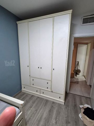 ארון דלתות