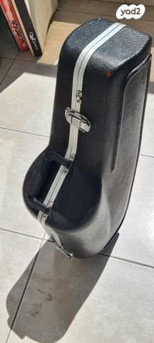 תיקים לסקסופון אלט