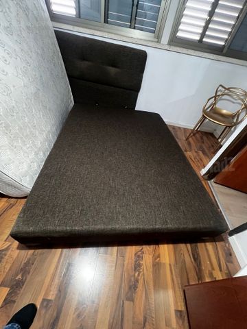 בסיס מיטה 1.40