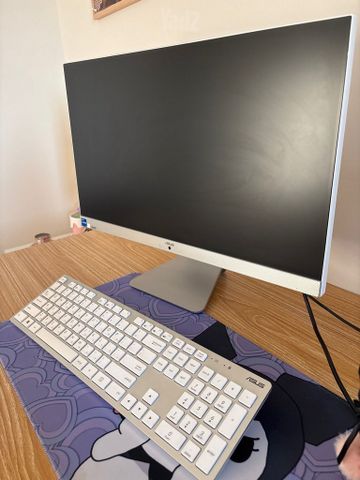 מחשב ASUS AIO i5
