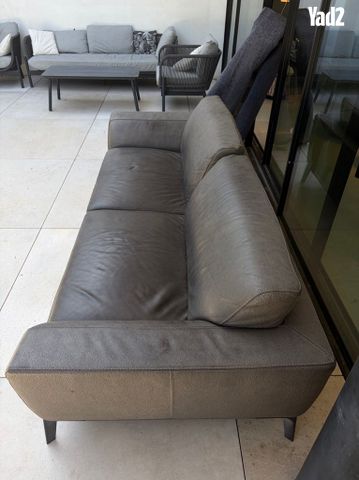 ספת עור roche bobois