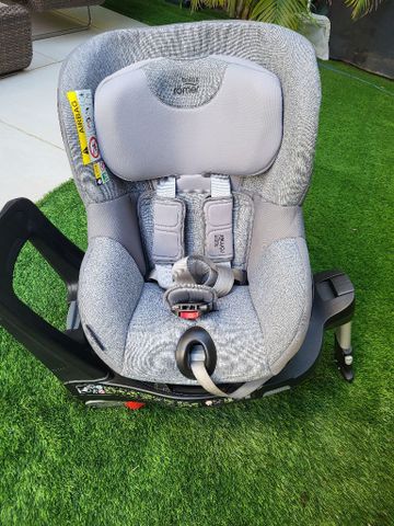 Britax Römer DUALFIX i-SIZE