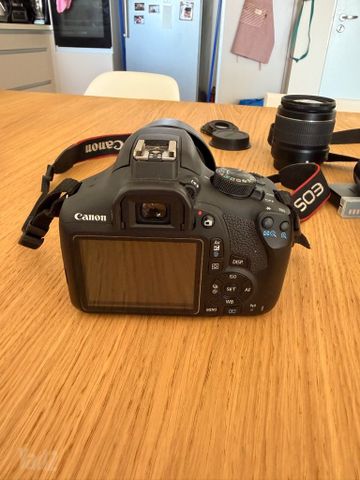 מצלמה Canon EOS D1300