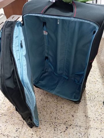 2 מזוודות
