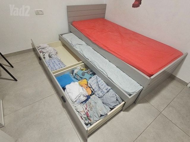 מיטת חבר