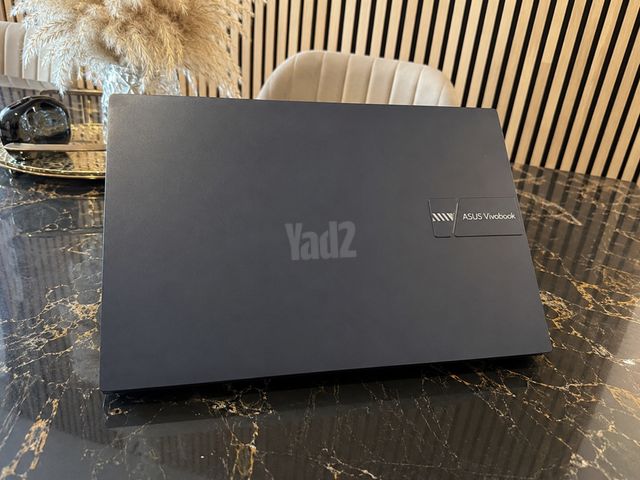 ASUS VivoBook 15