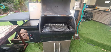 מעשנה דגם zgrill 700 D