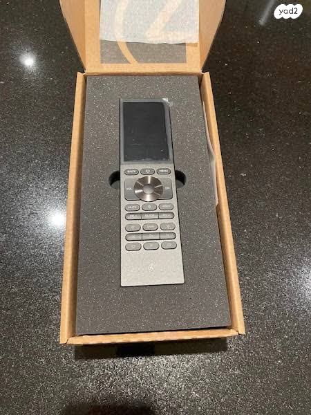 שלט control 4 Halo touch