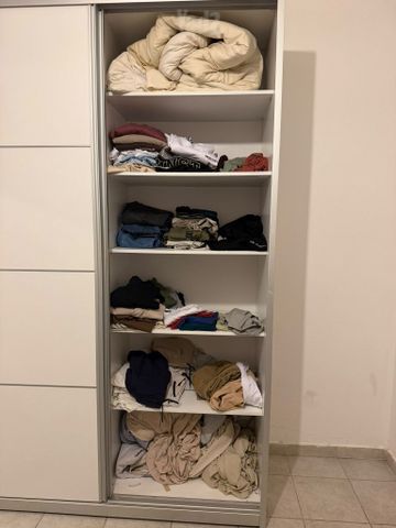 ארון בגדים