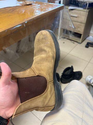 נעליים