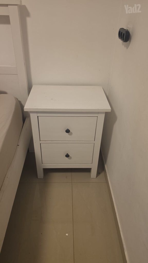 2 שידות HEMNES איקאה
