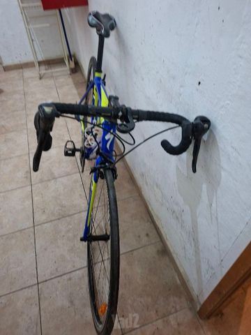 אופניים כביש specialized