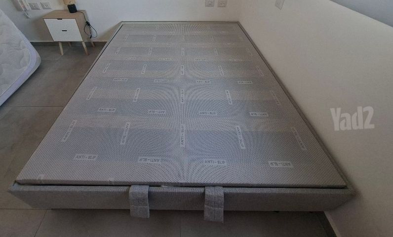 מיטה זוגית