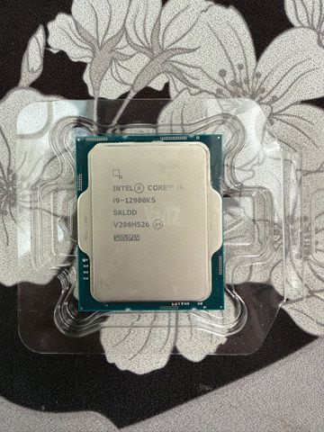 Intel Core i9-12900KS