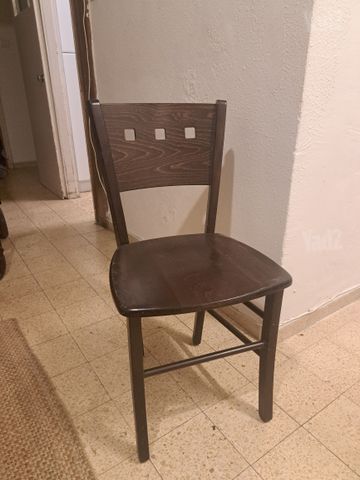 כסאות עץ מהממים