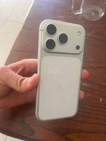 אייפון 17 פרו