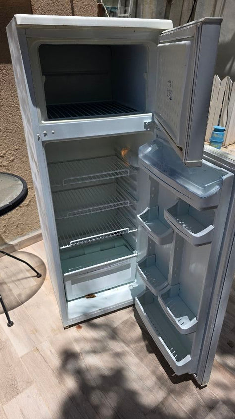 מקרר