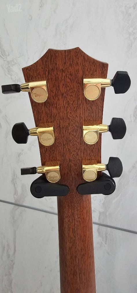Taylor 814ce
