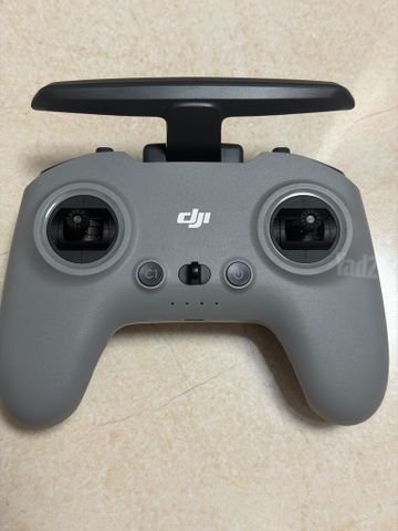 שלט dji fpv 2
