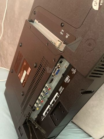 מסך 22 אינץ׳ MAG