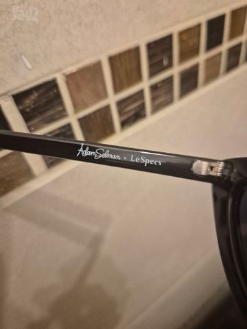 משקפי Le Specs x Adam Selman