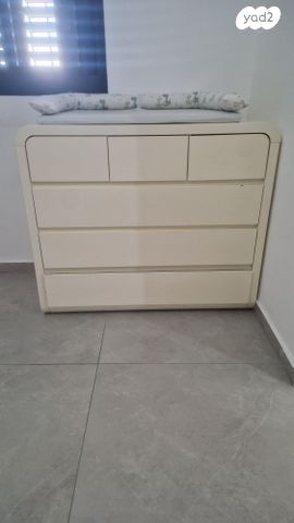 שידת החתלה