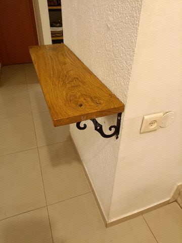 מדף בוצ'ר עץ