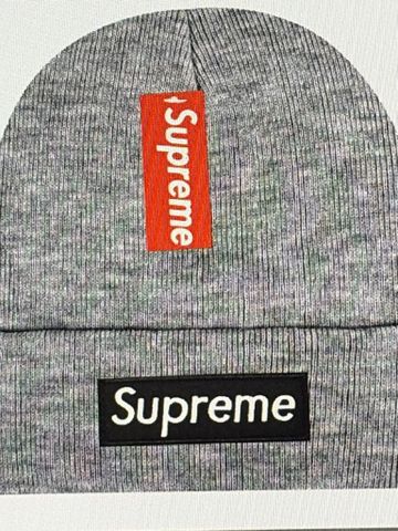 כובעי supreme