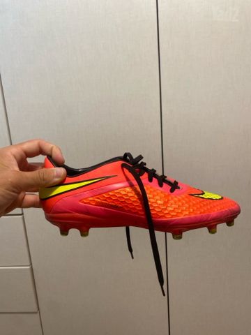 נעלי נייק Hypervenom
