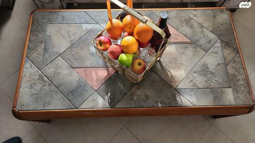 שולחן לסלון