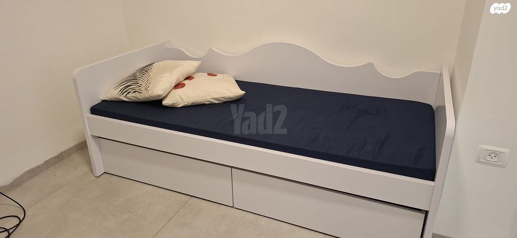 מיטת יחיד