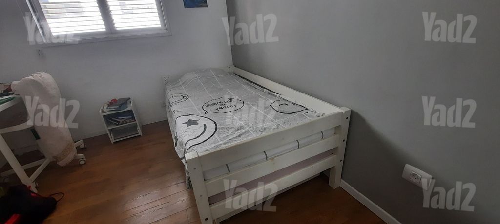 מיטה יחיד +חבר