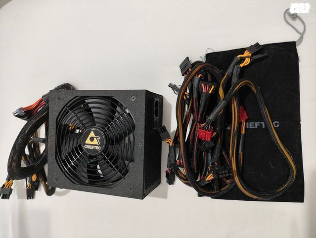 ספק כח 1000W CHIEFTEC