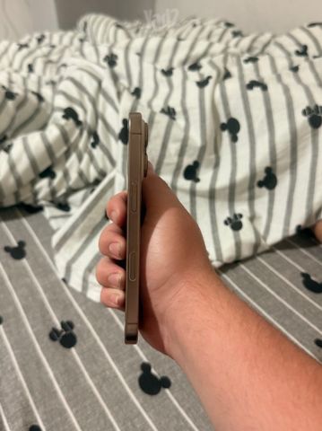 Iphone 16 pro