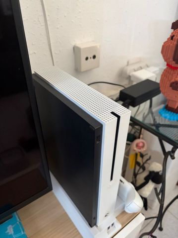 Xbox one s 1 TB