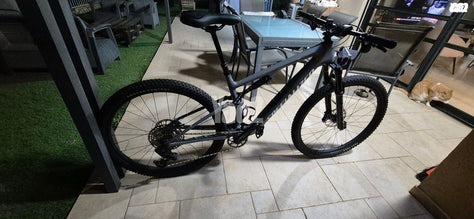 ספשילייזד   specialized  epic