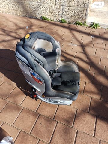 כיסא בטיחות Chicco