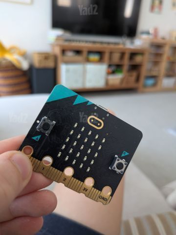 Micro bit (מיקרו ביט)