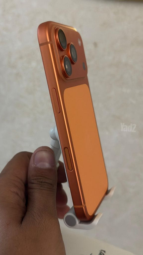 Iphone 17 pro 
256 g