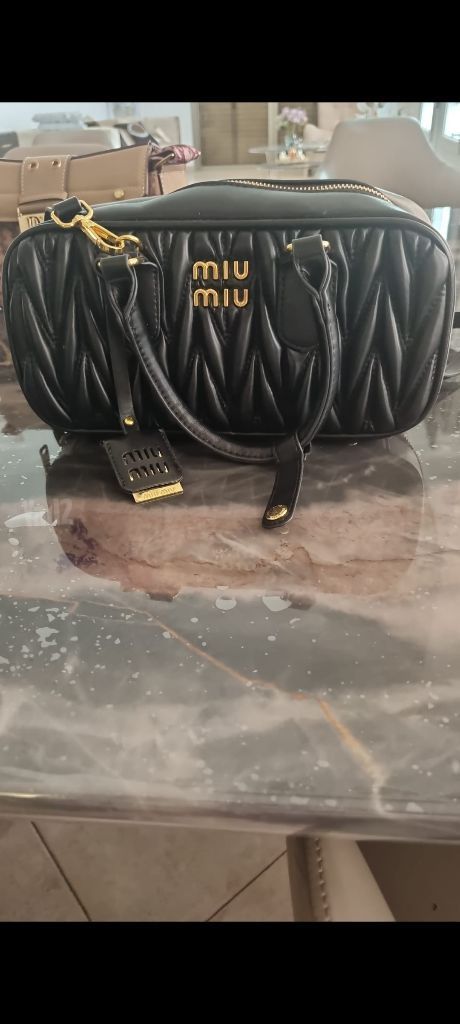 תיקי מותגים