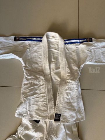 חליפת ג׳ודו 110 ס״מ
