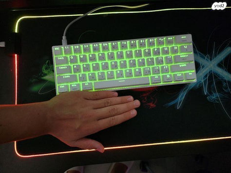 GK61 White
