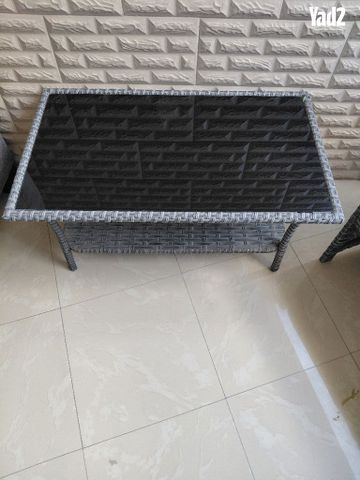 שולחן