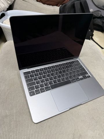 MacBook