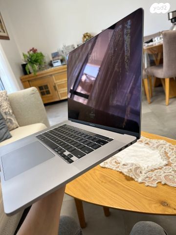Macbook Pro 2019 16Inch 32GR