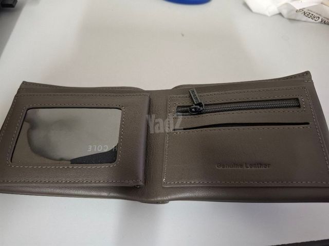ארנק לגבר של Kenneth cole