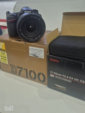NIKON D7100